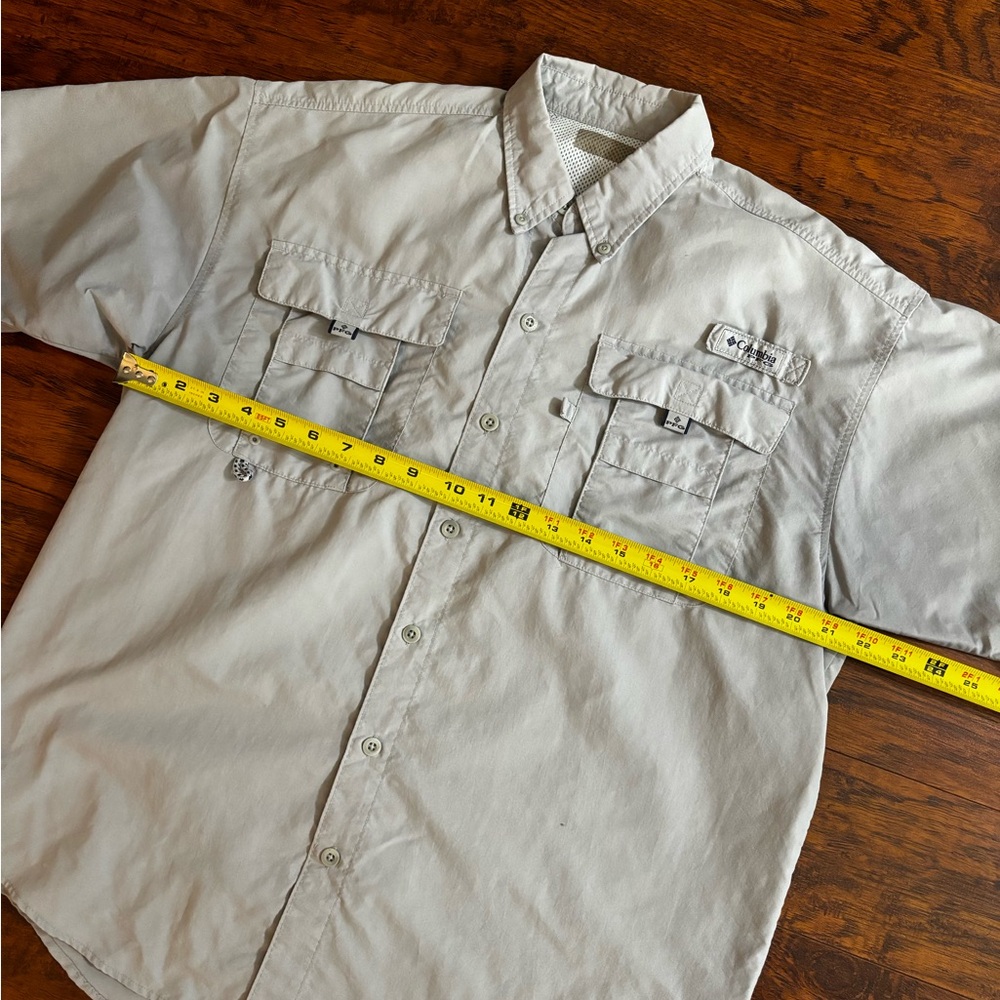 Columbia Men's PFG Bahama II Short-Sleeve Button-Down Fishing Shirt Light Grey - Picture 3 of 9